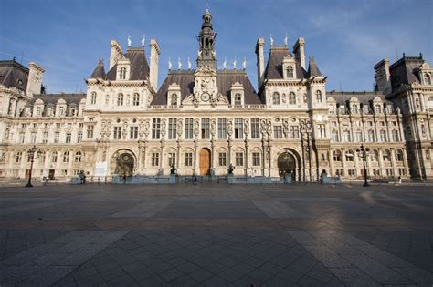capital city of paris|Development of Paris and significant historical sites.